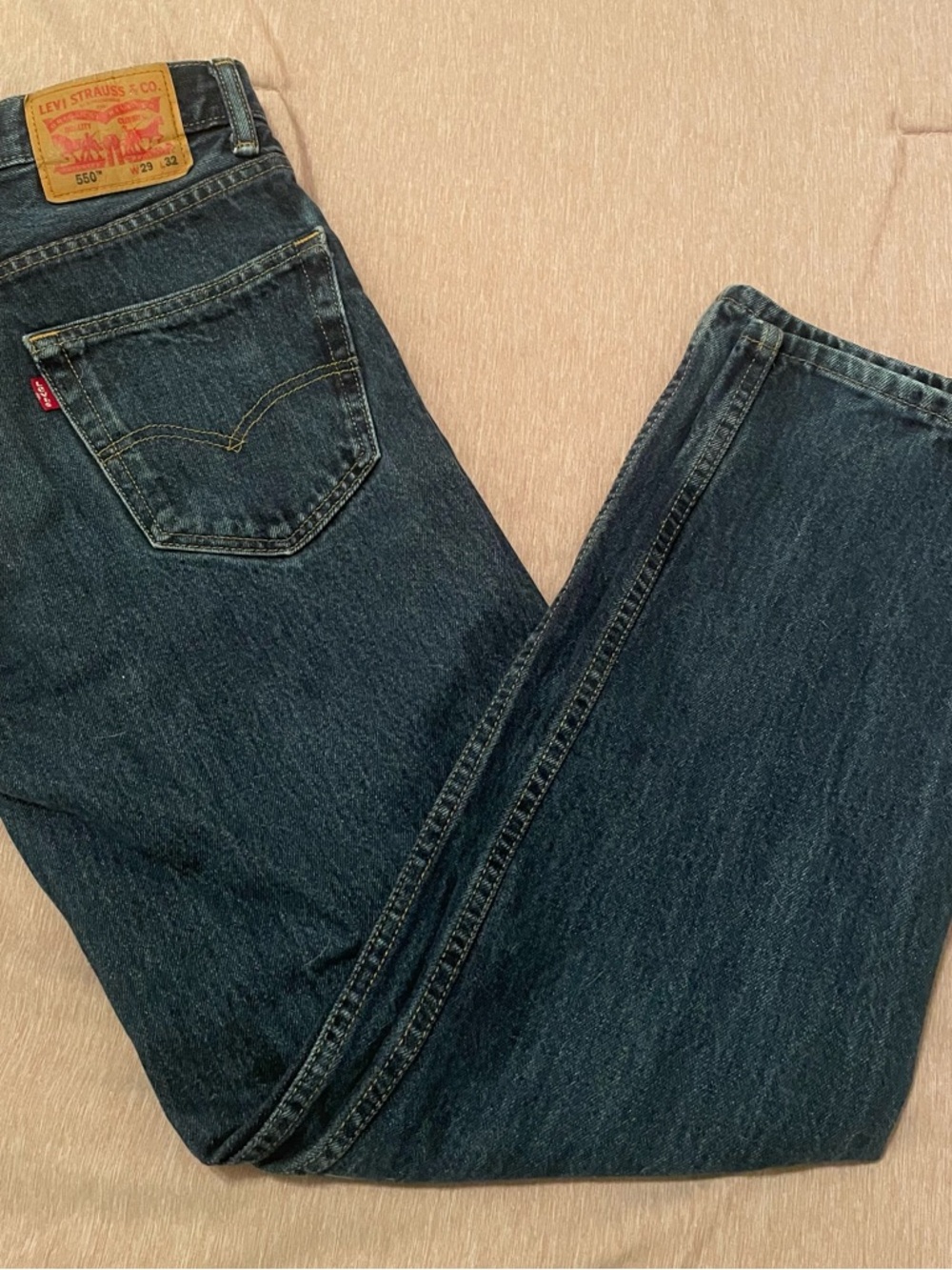 Levi's Men's 550 Indigo Relaxed Straight Jeans